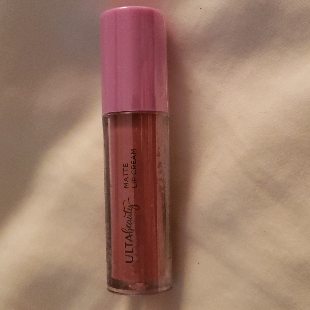 Ulta mini matte lip cream - NWT